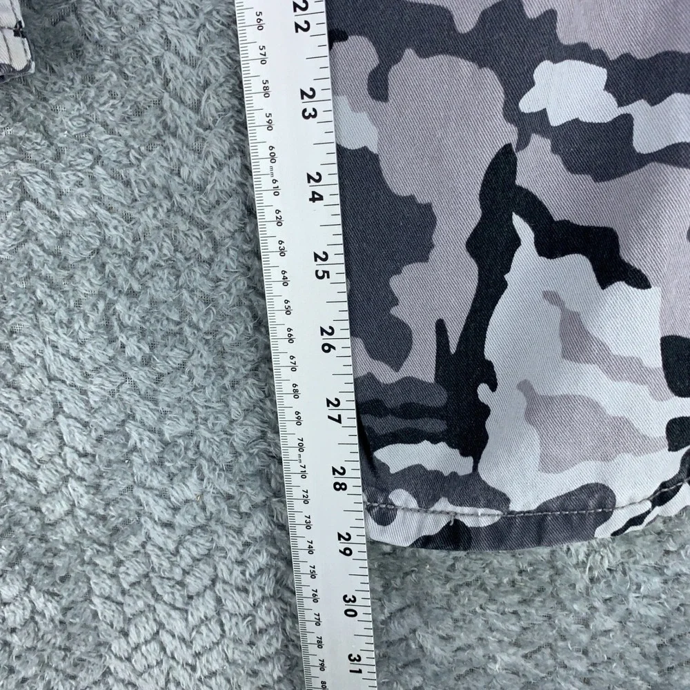 Levi's Cargo Pants Mens 36 (Fits 36x29) Gray Camo Straight Leg Cotton 12462-0019